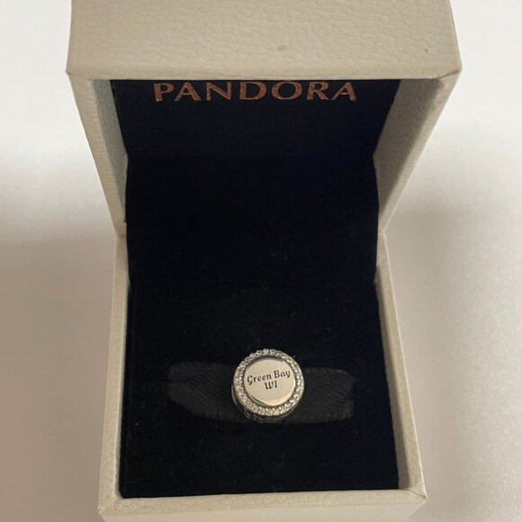 Pandora Green Bay,Wisconsin Exclusive Charm Bead - Picture 4 of 5